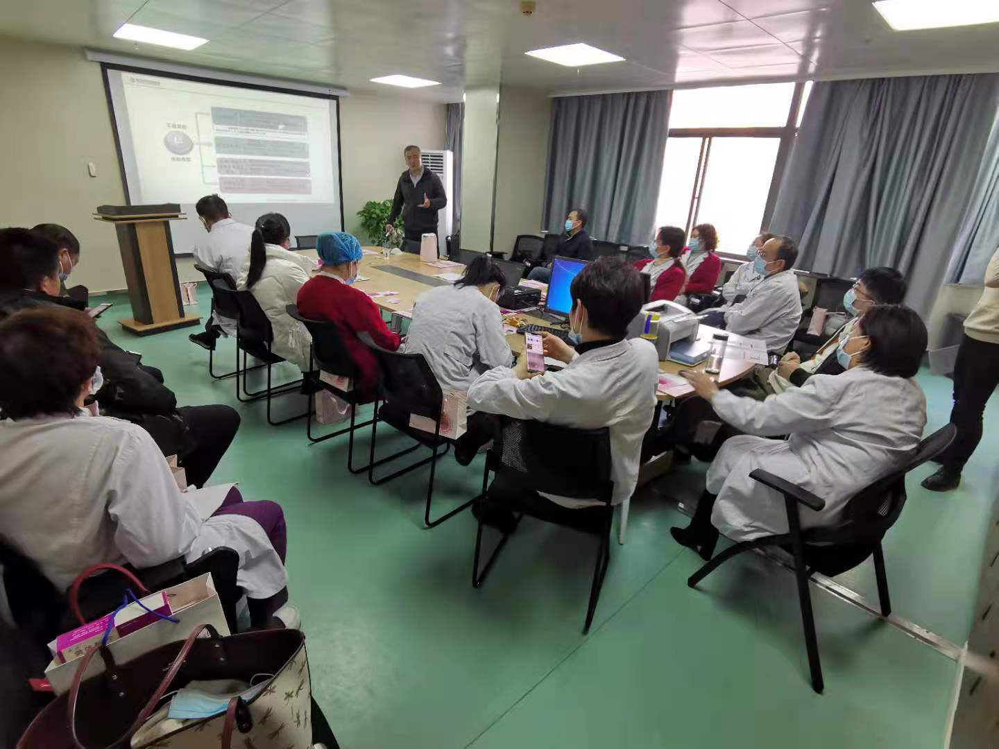 “黄体酮栓”助力三甲医院辅助生殖技术